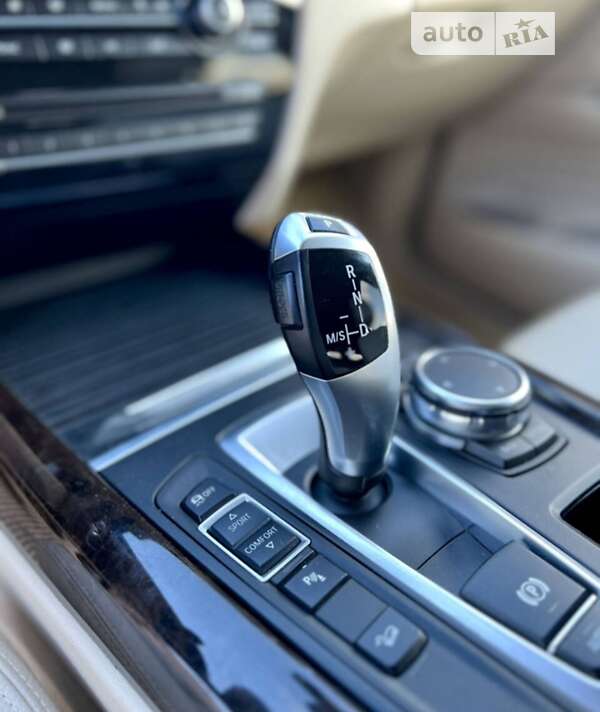 Позашляховик / Кросовер BMW X5 2015 в Дніпрі фото 9 Позашляховик / Кросовер BMW X5 2015 в Дніпрі