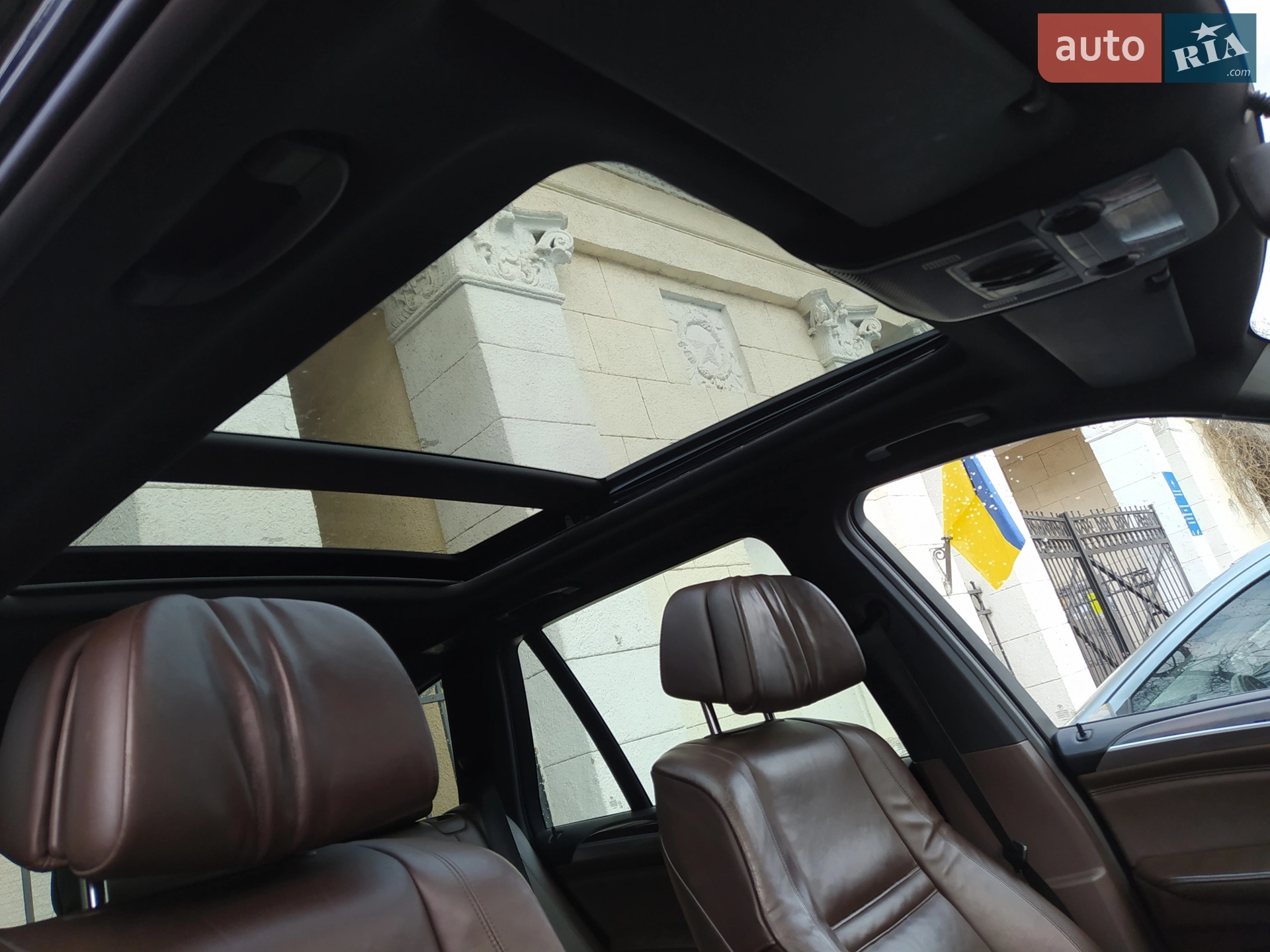 2010 BMW X5 - мініатюра 6
