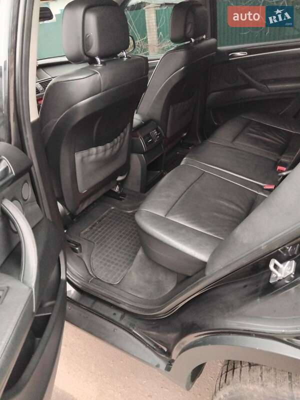 Позашляховик / Кросовер BMW X5 2011 в Полтаві
