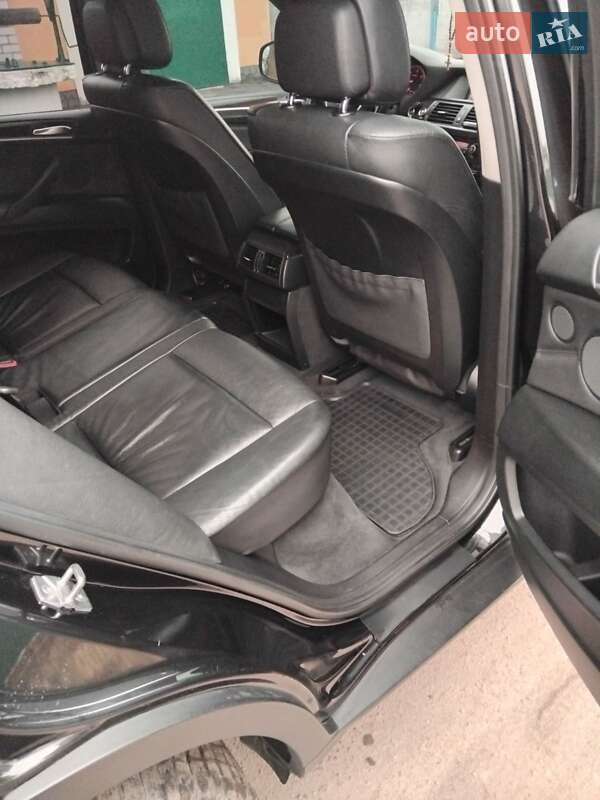 Позашляховик / Кросовер BMW X5 2011 в Полтаві