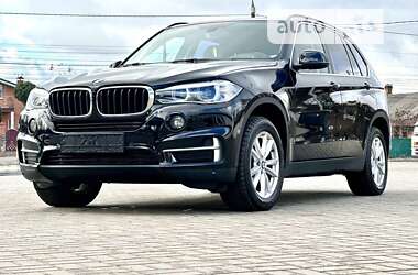 Позашляховик / Кросовер BMW X5 2016 в Житомирі