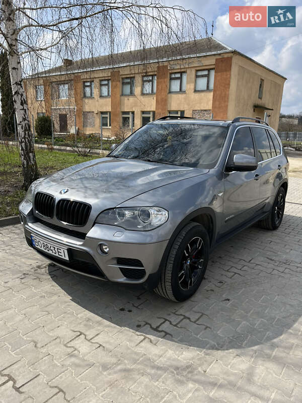Внедорожник / Кроссовер BMW X5 2013 в Волочиске фото 2 Внедорожник / Кроссовер BMW X5 2013 в Волочиске