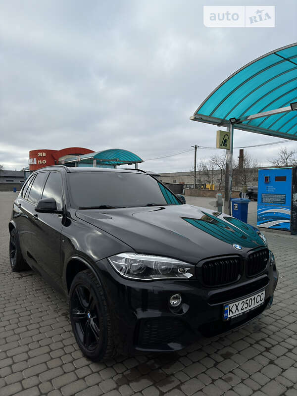 Внедорожник / Кроссовер BMW X5 2016 в Березному