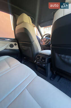 Внедорожник / Кроссовер BMW X5 2011 в Яремче