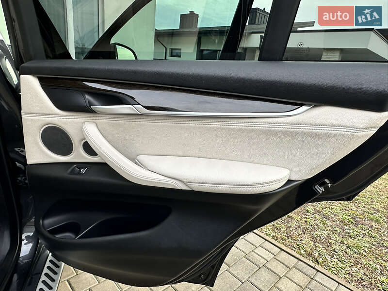 Позашляховик / Кросовер BMW X5 2014 в Рівному