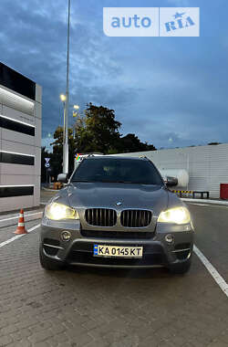 Внедорожник / Кроссовер BMW X5 2011 в Киеве