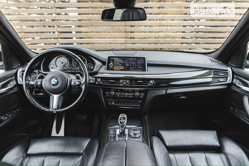 Позашляховик / Кросовер BMW X5 2015 в Луцьку