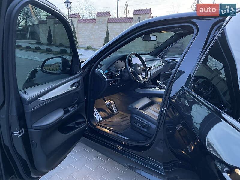 Внедорожник / Кроссовер BMW X5 2015 в Измаиле