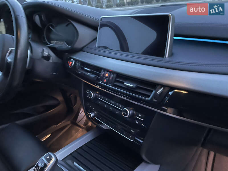 Внедорожник / Кроссовер BMW X5 2015 в Измаиле