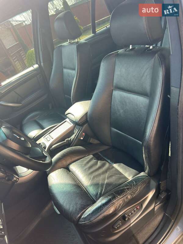 Позашляховик / Кросовер BMW X5 2005 в Чернівцях фото 27 Позашляховик / Кросовер BMW X5 2005 в Чернівцях