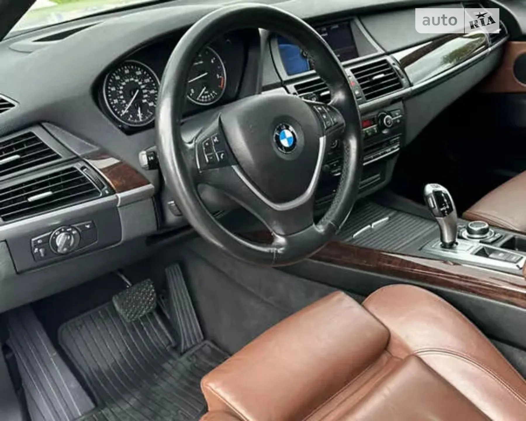 2010 BMW X5 - мініатюра 13