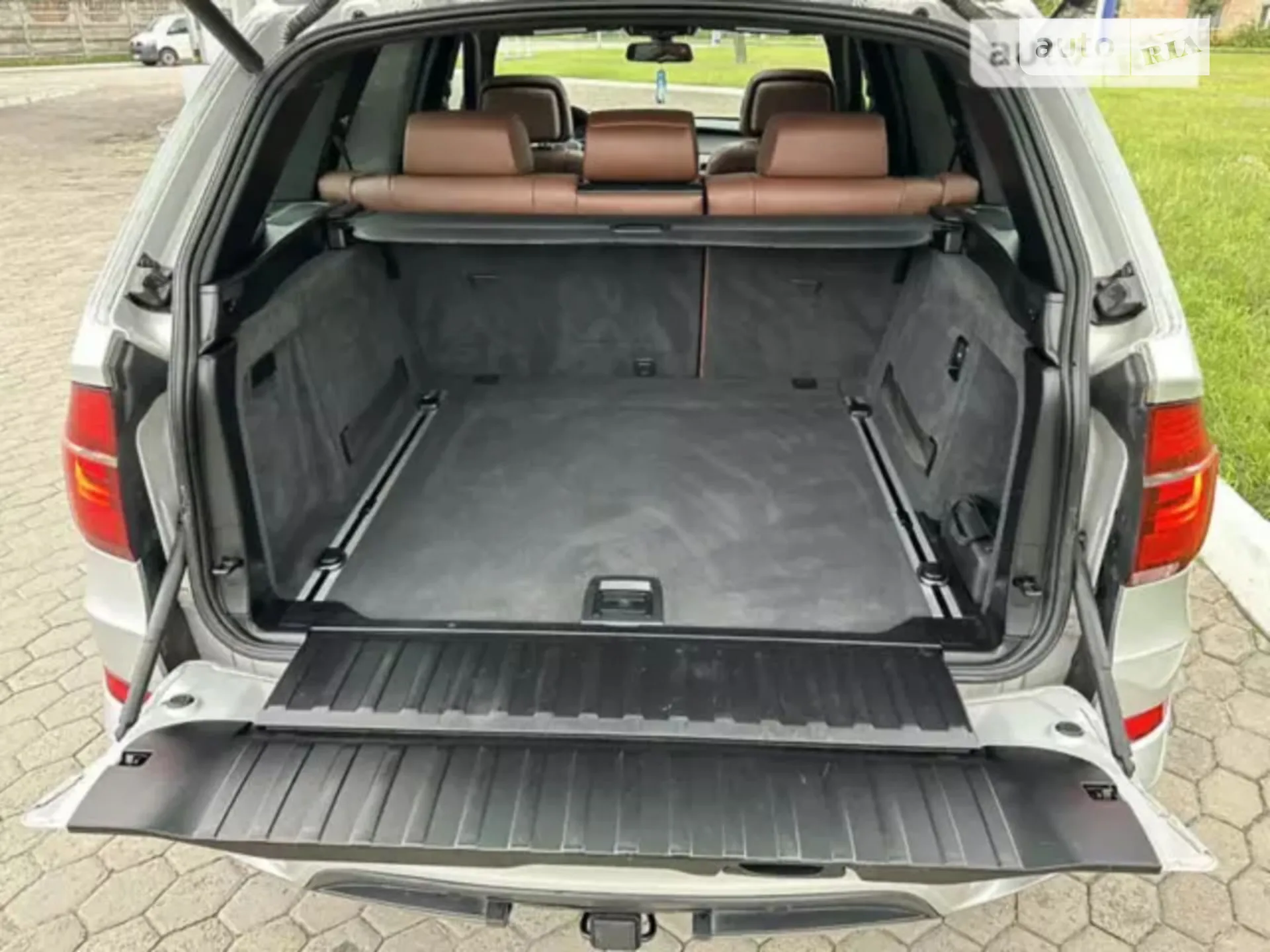 2010 BMW X5 - мініатюра 27