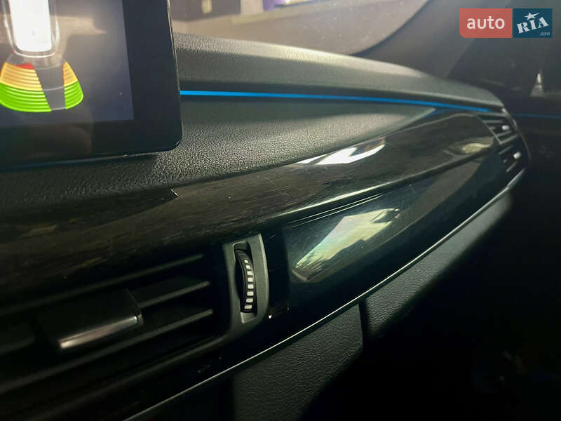 Позашляховик / Кросовер BMW X5 2014 в Рівному