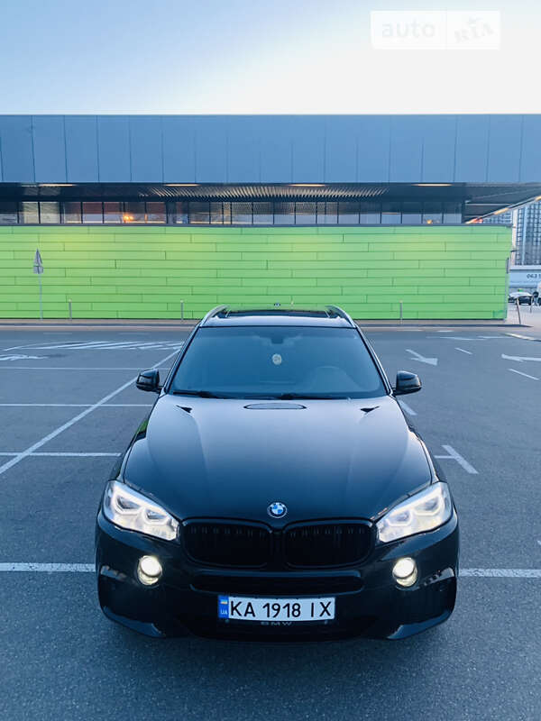 Позашляховик / Кросовер BMW X5 2016 в Києві