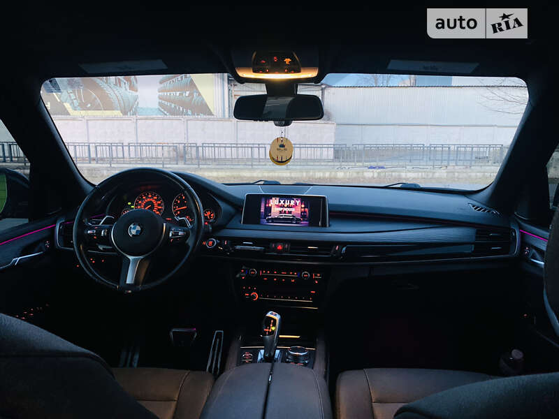 Позашляховик / Кросовер BMW X5 2016 в Києві
