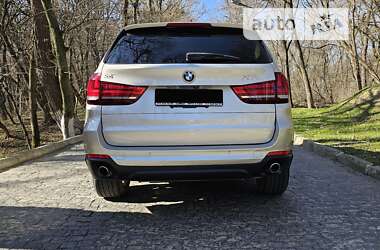 Внедорожник / Кроссовер BMW X5 2014 в Черновцах