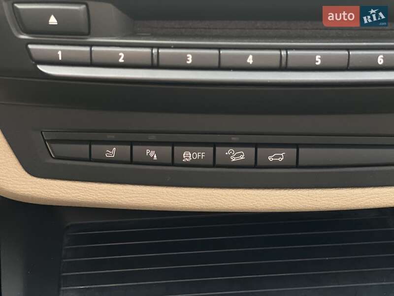 Позашляховик / Кросовер BMW X5 2012 в Рівному