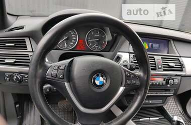 Внедорожник / Кроссовер BMW X5 2010 в Сарнах