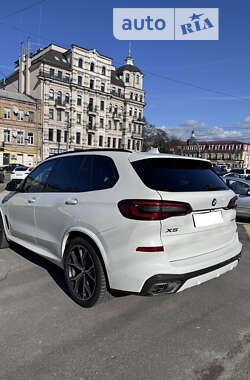 Позашляховик / Кросовер BMW X5 2019 в Києві