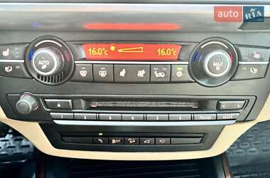 Внедорожник / Кроссовер BMW X5 2011 в 