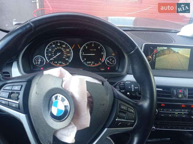 Внедорожник / Кроссовер BMW X5 2015 в Киеве