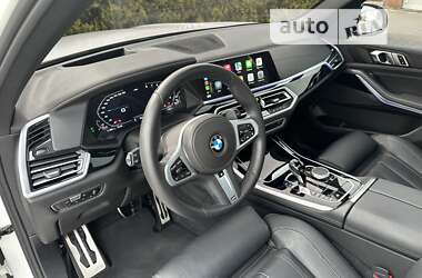 Внедорожник / Кроссовер BMW X5 2022 в Киеве