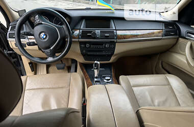 Внедорожник / Кроссовер BMW X5 2007 в Черновцах