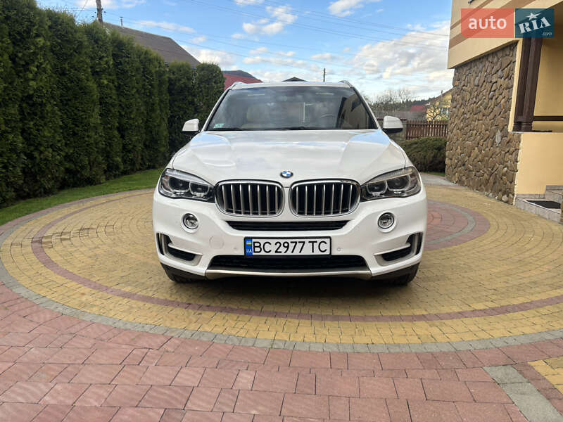 Позашляховик / Кросовер BMW X5 2016 в Сколе