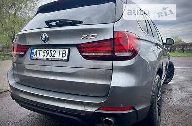 Внедорожник / Кроссовер BMW X5 2015 в Тысменице