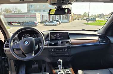 Внедорожник / Кроссовер BMW X5 2012 в Дубно