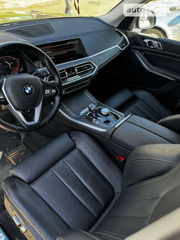 Позашляховик / Кросовер BMW X5 2022 в Києві
