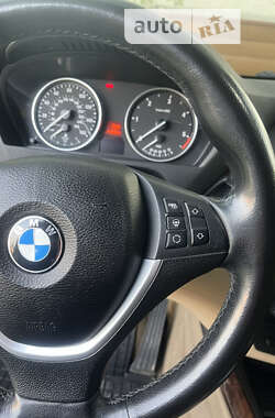 Внедорожник / Кроссовер BMW X5 2011 в Гусятине