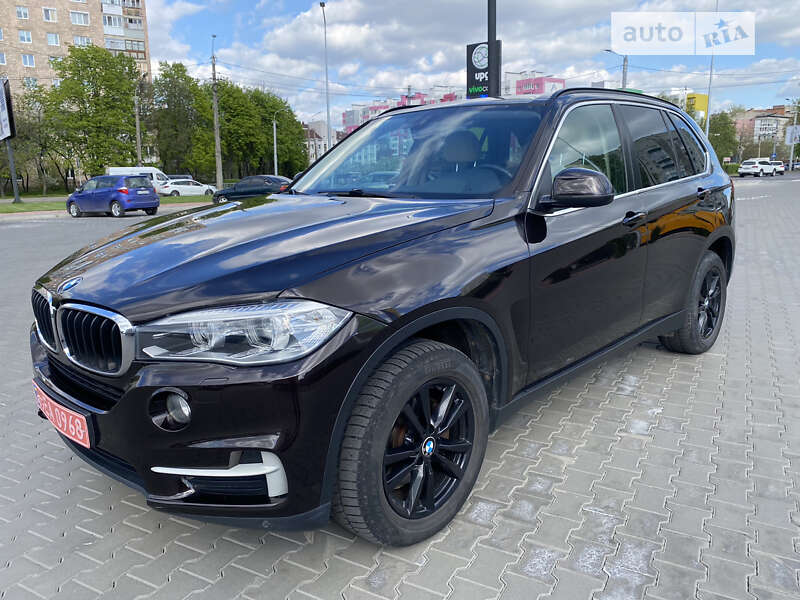 Позашляховик / Кросовер BMW X5 2014 в Луцьку