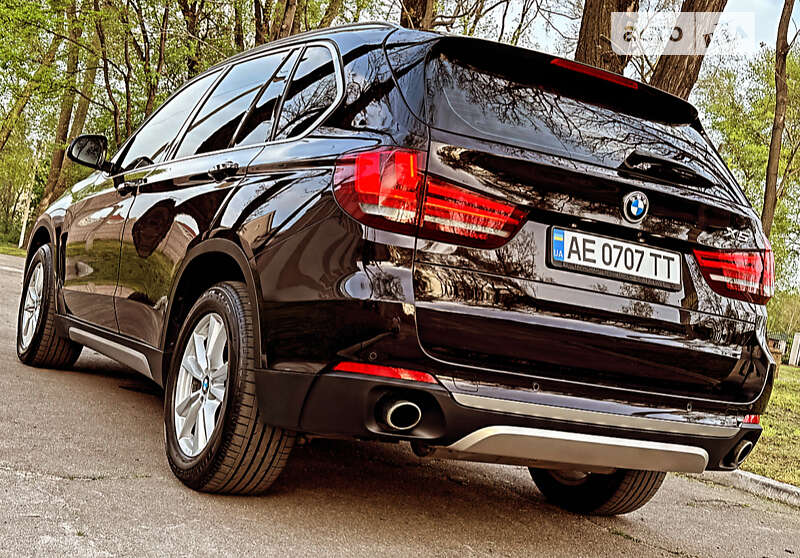 Внедорожник / Кроссовер BMW X5 2016 в Каменском