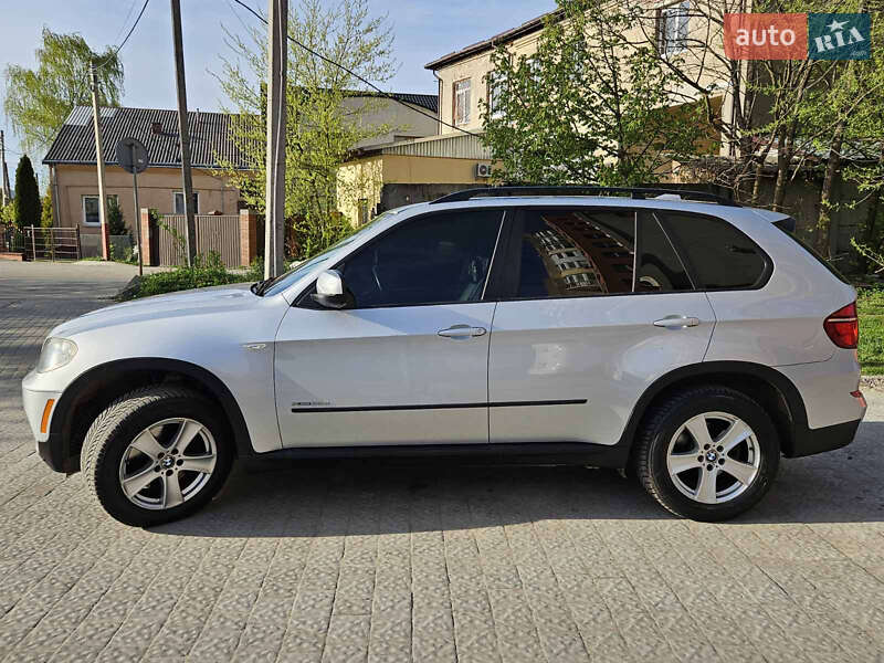 BMW X5 2011