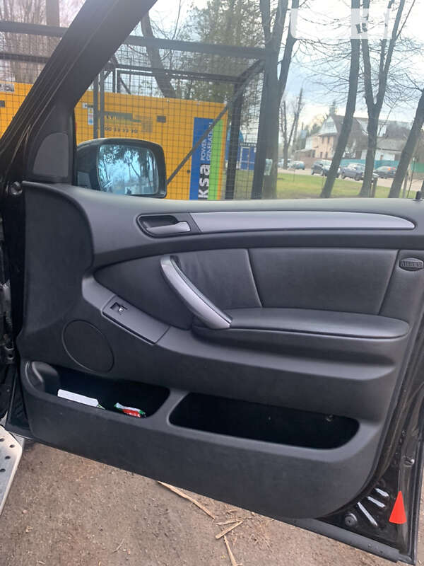 Внедорожник / Кроссовер BMW X5 2003 в Житомире