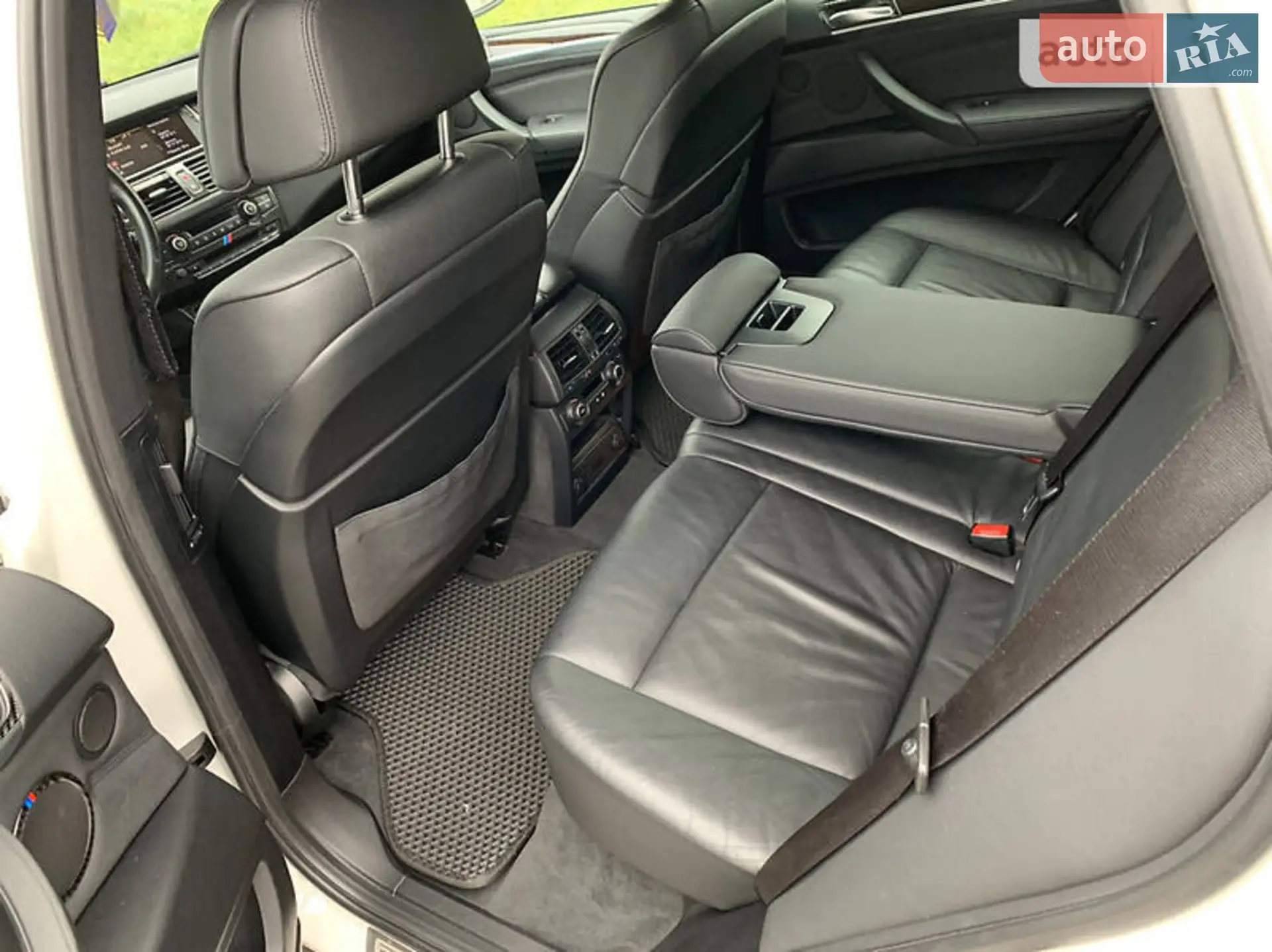 2012 BMW X5 - мініатюра 12