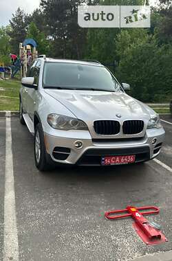 Внедорожник / Кроссовер BMW X5 2012 в Новояворовске