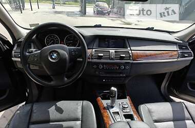 Позашляховик / Кросовер BMW X5 2011 в Івано-Франківську