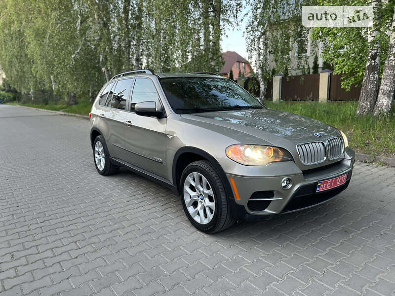 Внедорожник / Кроссовер BMW X5 2011 в Луцке