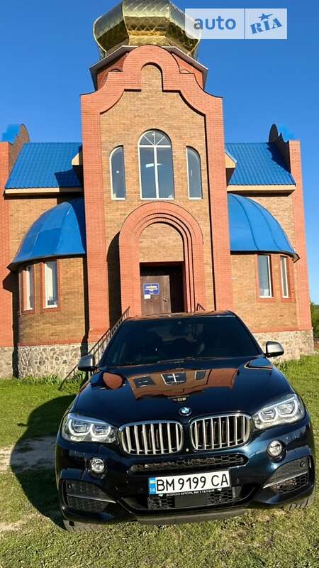 Внедорожник / Кроссовер BMW X5 2014 в Ромнах