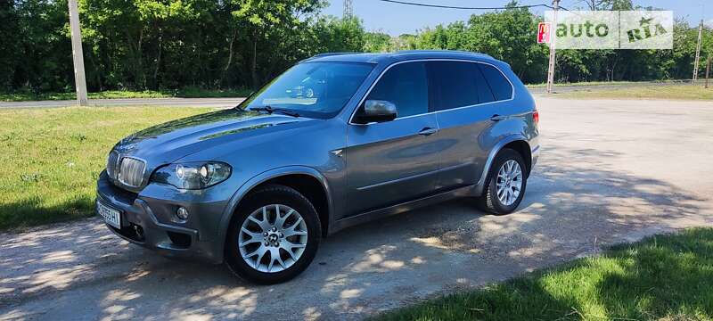 Внедорожник / Кроссовер BMW X5 2008 в Ужгороде