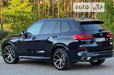 Позашляховик / Кросовер BMW X5 2020 в Рівному