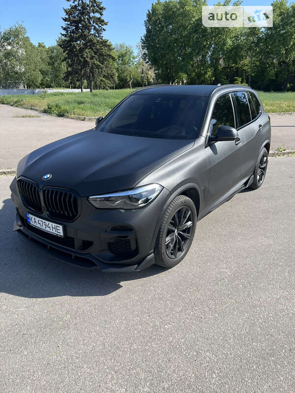 Внедорожник / Кроссовер BMW X5 2021 в Запорожье