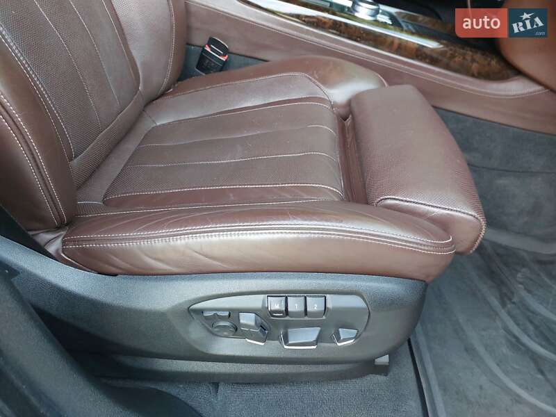 Позашляховик / Кросовер BMW X5 2014 в Миколаєві