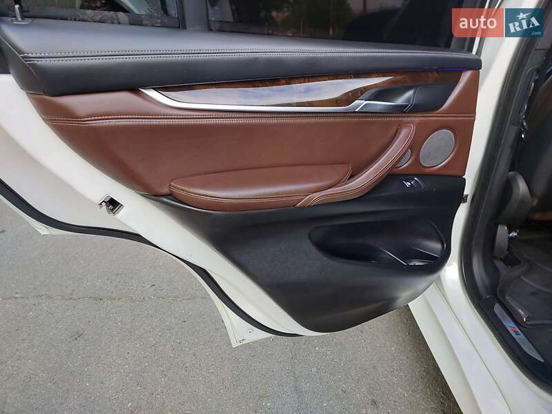 Позашляховик / Кросовер BMW X5 2014 в Миколаєві