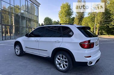 Внедорожник / Кроссовер BMW X5 2012 в Хмельницком