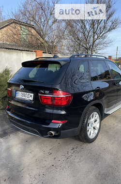 Позашляховик / Кросовер BMW X5 2011 в Ромнах