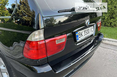 Позашляховик / Кросовер BMW X5 2005 в Сарнах
