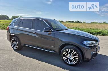 Внедорожник / Кроссовер BMW X5 2017 в Калуше